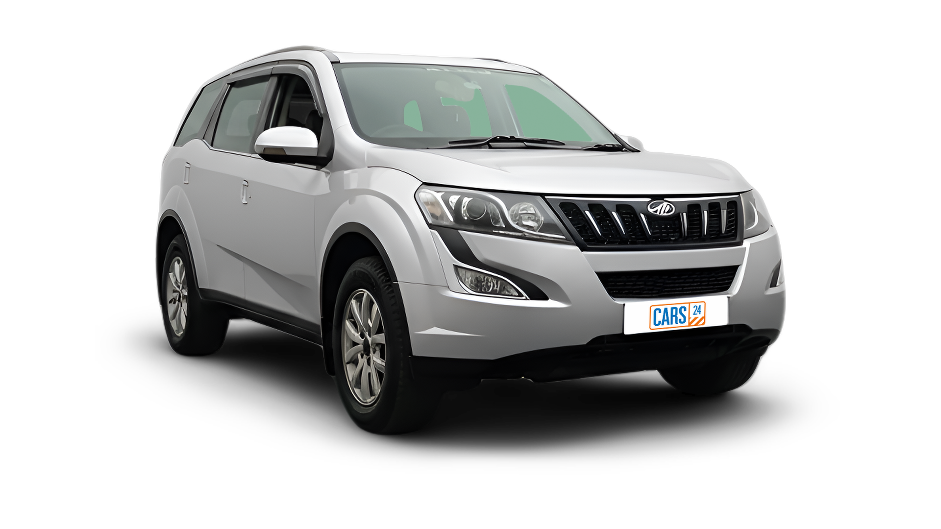 Mahindra XUV500-img